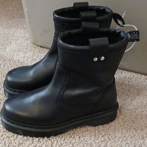 Black Leather Women's Boots